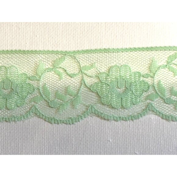 Green Floral Lace Trim 2-Inch Width for Sewing Crafts Decorations Lingerie Daint - Picture 2 of 3